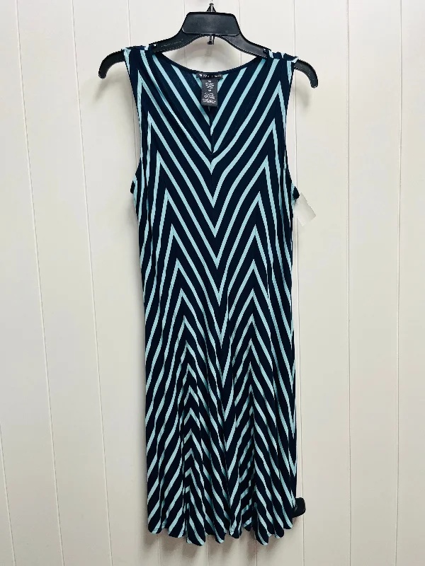 Dress Casual Short By Chelsea And Theodore  Size: Xxl