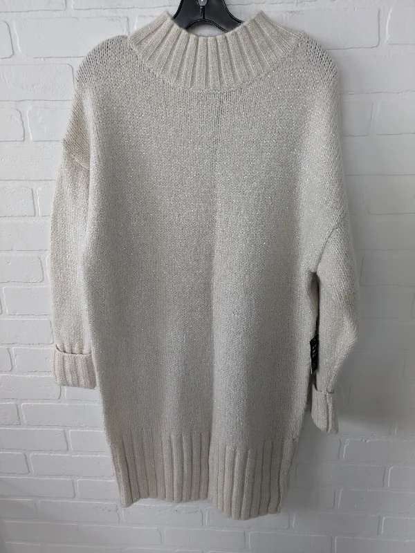 Dress Casual Short By Express  Size: S