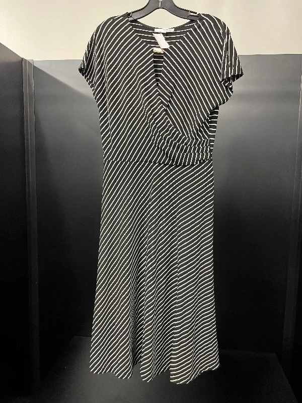 Dress Work By Studio 1  Size: M