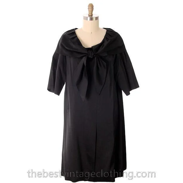 Vintage Cocktail Coat Shawl Collar Black Satin 1950s Sack Coat Style 40 Bust M Elegant Knit Shawl Cape Vintage Cocktail Coat Shawl Collar Black Satin 1950s Sack Coat Style 40 Bust M Elegant Knit Shawl Cape