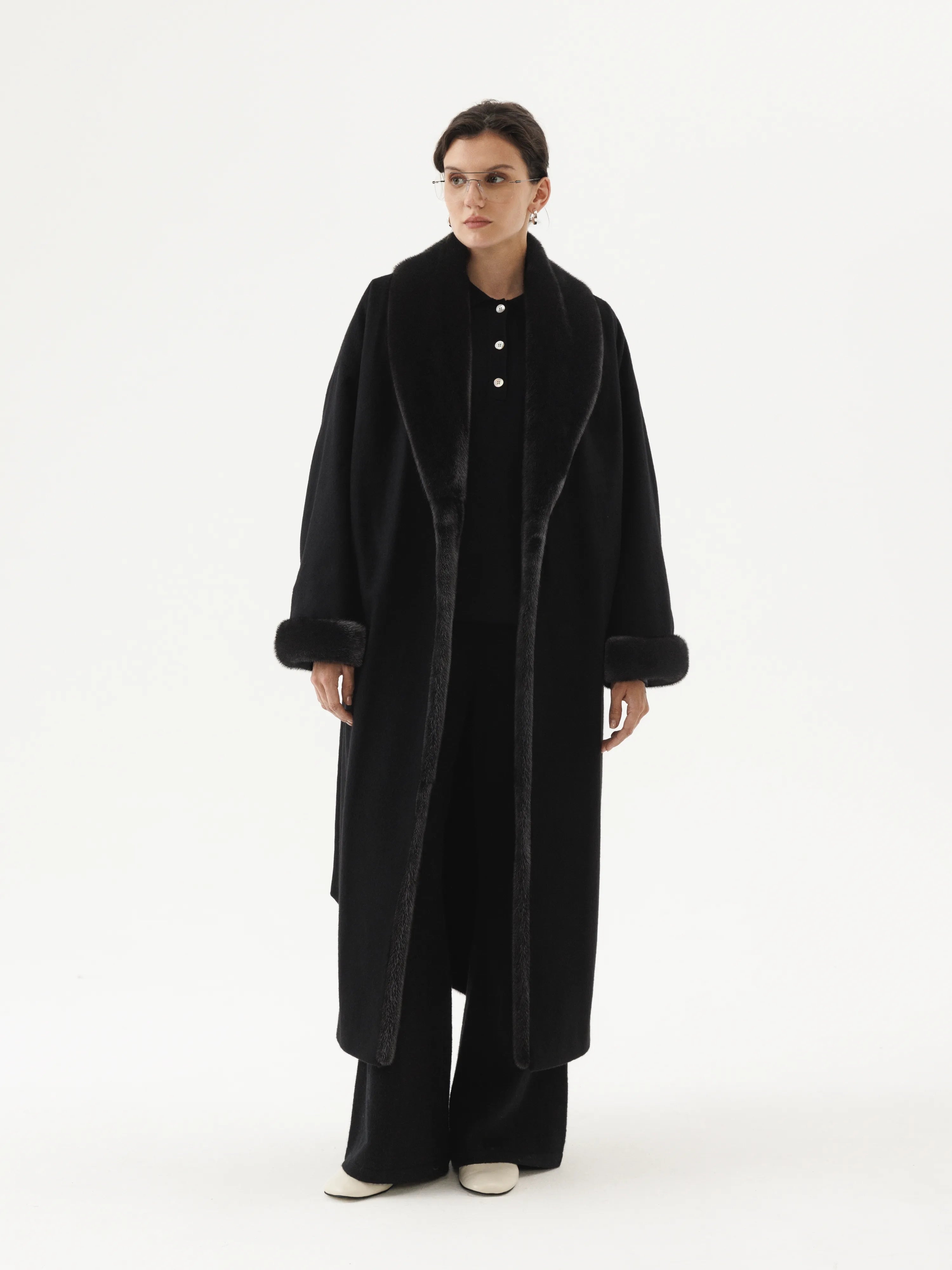 Short cashmere coat with shawl collar Classic Cashmere Shawl Scarf