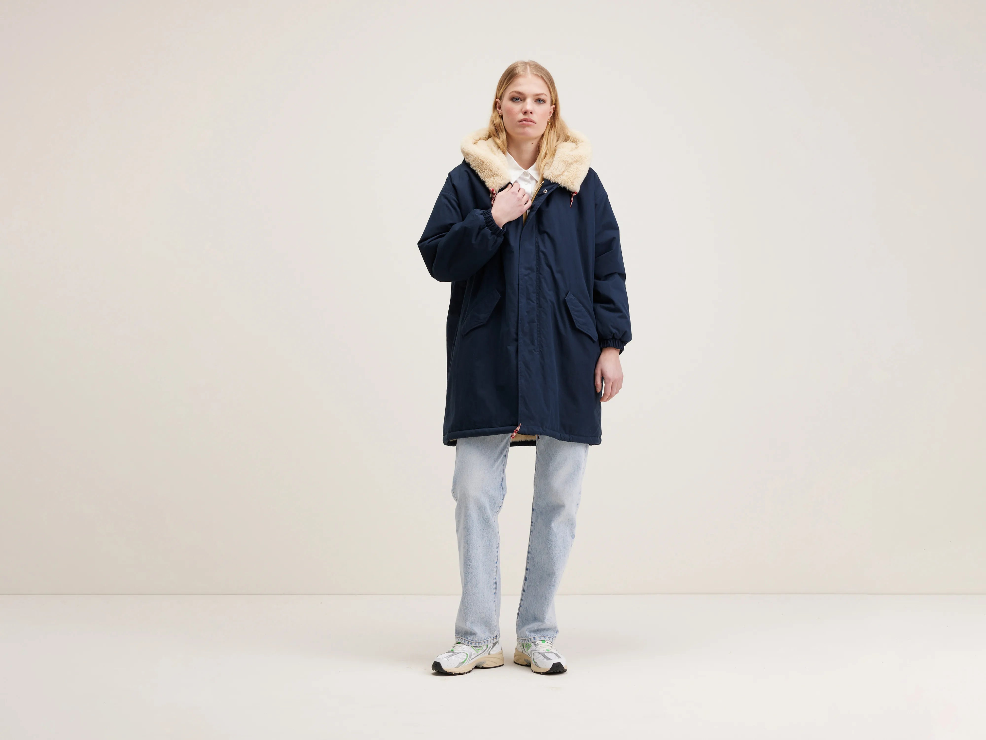 Laos hooded parka (242 / W / AMERICA) Hoodie with High-Low Hem Asymmetrical Trendy