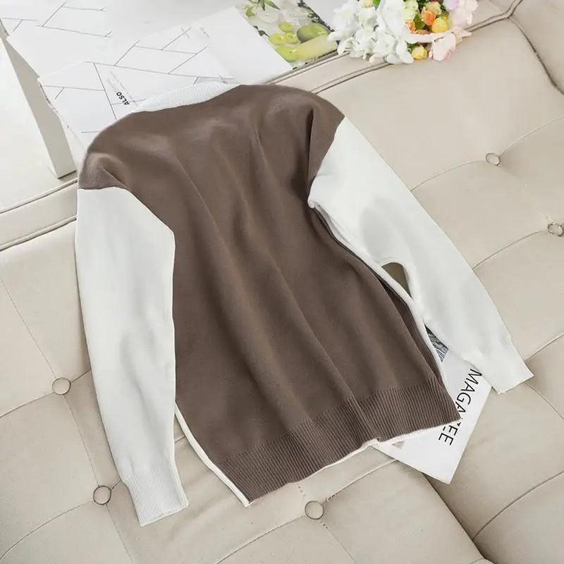 Contrasting Shawl Loose Knit Sweater Drawstring Trousers Luxurious Silk Shawl Cape