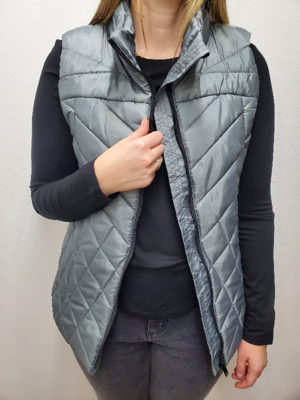 HIT THE SLOPES PUFFER VEST - GREY High-Collar Puffer Vest