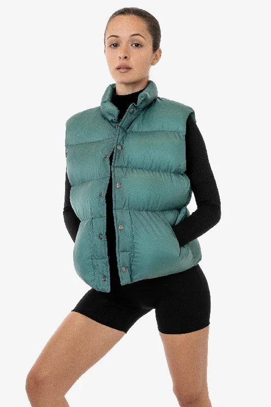 RNFP400 - Nylon Puffer Vest Turtleneck Knit Vest